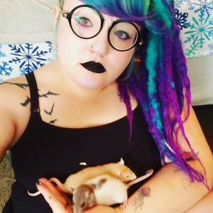 Meet your Posher, Yuliana